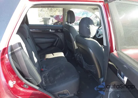 2015 Kia Sorento Lx from USA, damaged, VIN 5XYKT4A62FG653717